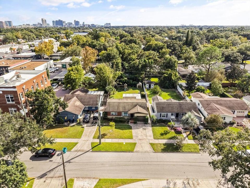 Activo con contrato: $400,000 (0.16 acres)