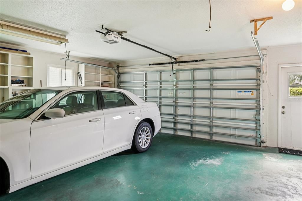 Active With Contract: $500,000 (3 beds, 2 baths, 1678 Square Feet)