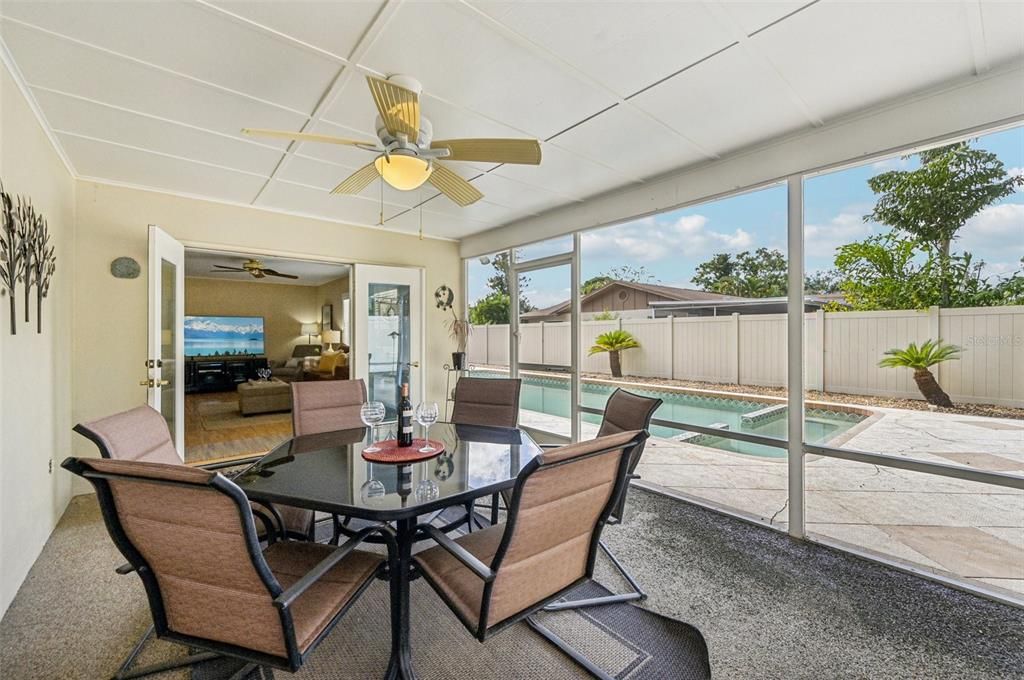 Active With Contract: $500,000 (3 beds, 2 baths, 1678 Square Feet)