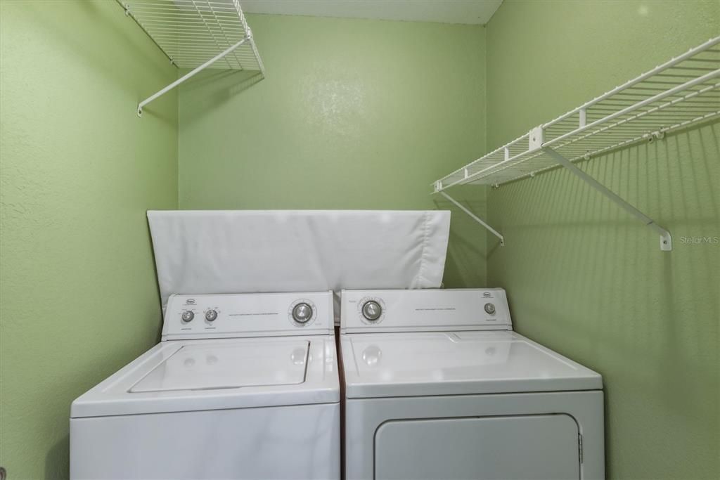 Под контрактом: $209,000 (2 спален, 2 ванн, 1330 Квадратных фут)