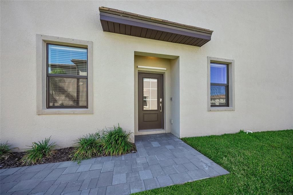 Activo con contrato: $344,000 (3 camas, 2 baños, 1887 Pies cuadrados)