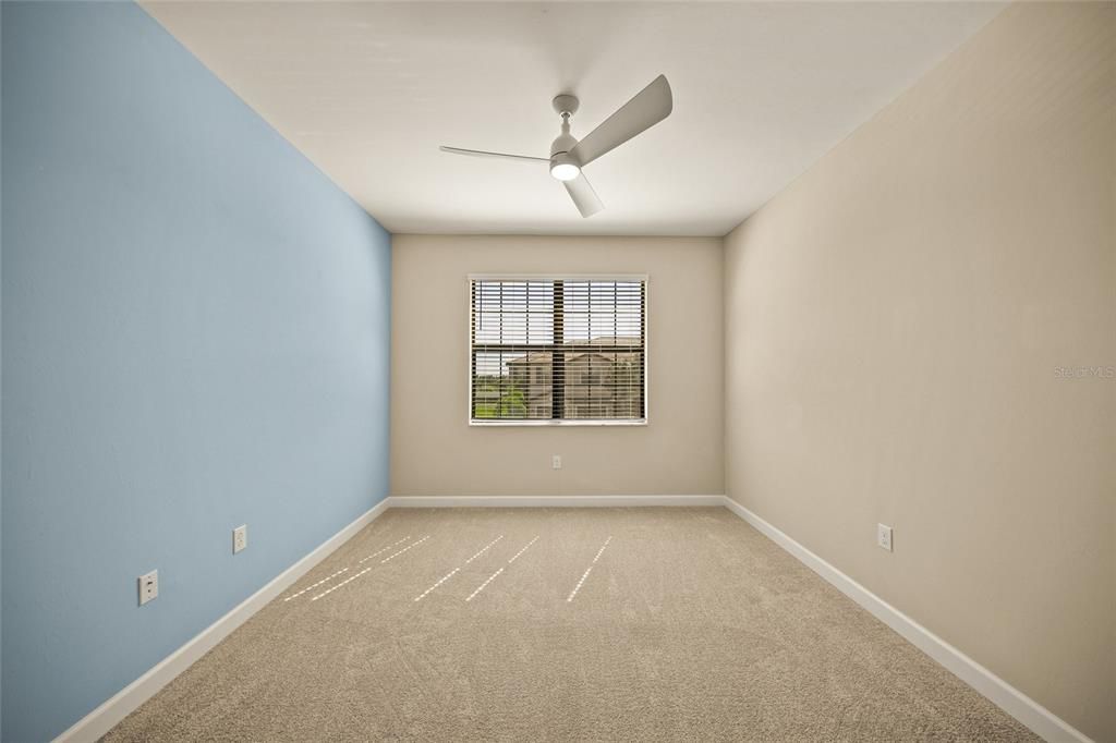 Activo con contrato: $344,000 (3 camas, 2 baños, 1887 Pies cuadrados)