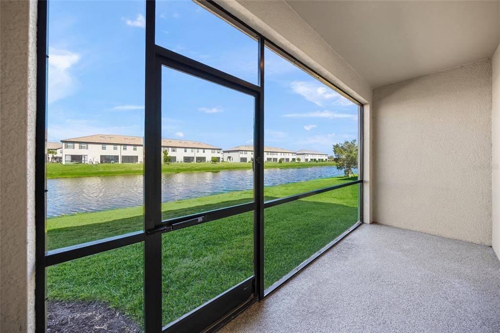 Activo con contrato: $344,000 (3 camas, 2 baños, 1887 Pies cuadrados)