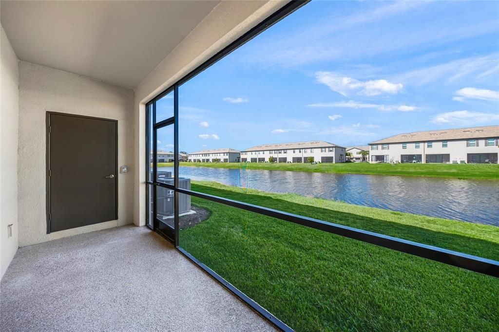 Activo con contrato: $344,000 (3 camas, 2 baños, 1887 Pies cuadrados)