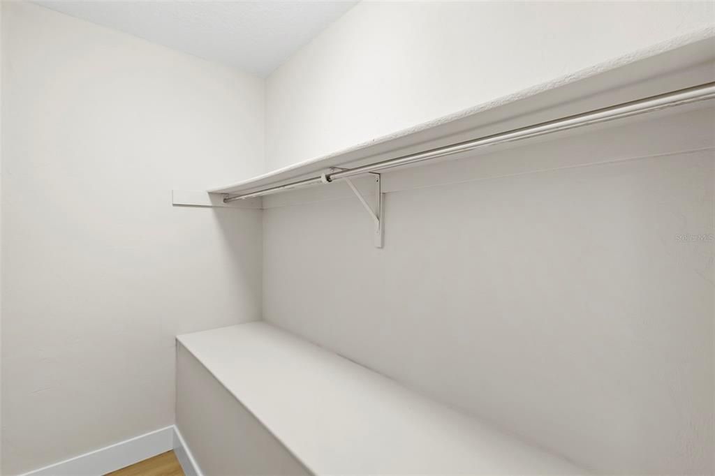 For Rent: $2,300 (2 beds, 2 baths, 1820 Square Feet)