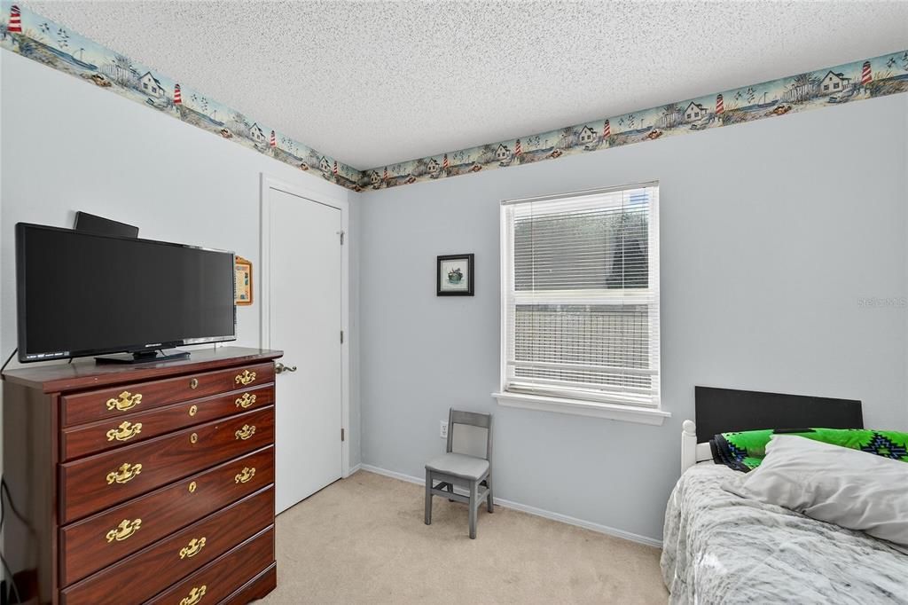 Active With Contract: $350,000 (3 beds, 2 baths, 1149 Square Feet)