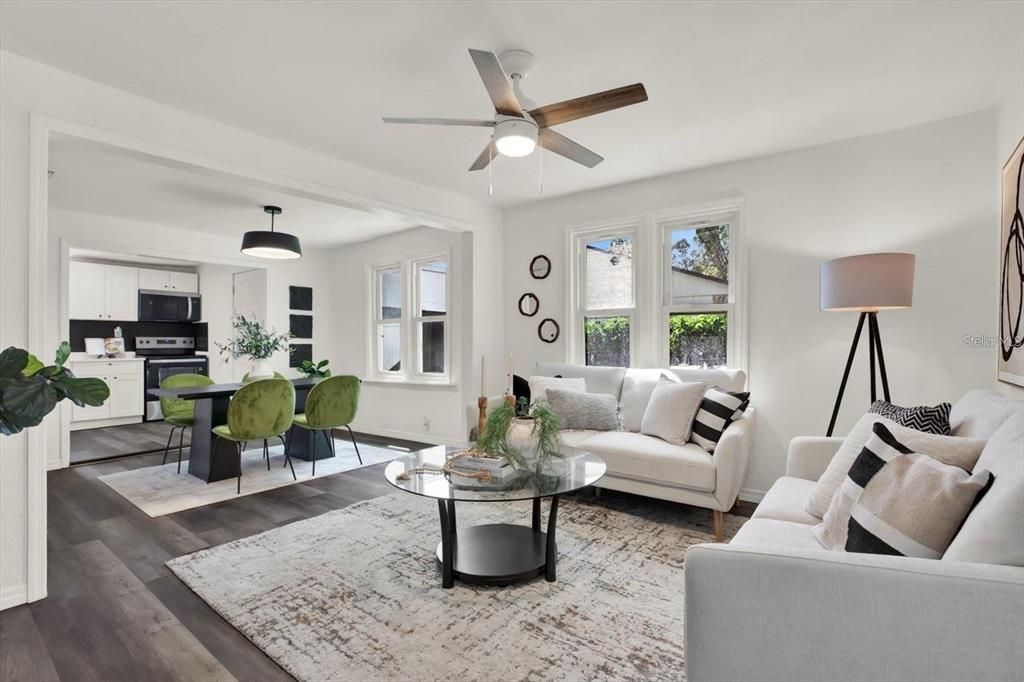 For Rent: $2,149 (2 beds, 1 baths, 775 Square Feet)