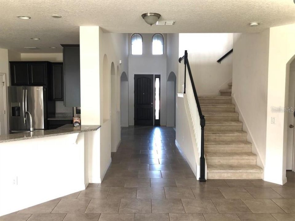 В аренду: $4,750 (7 спален, 4 ванн, 4318 Квадратных фут)