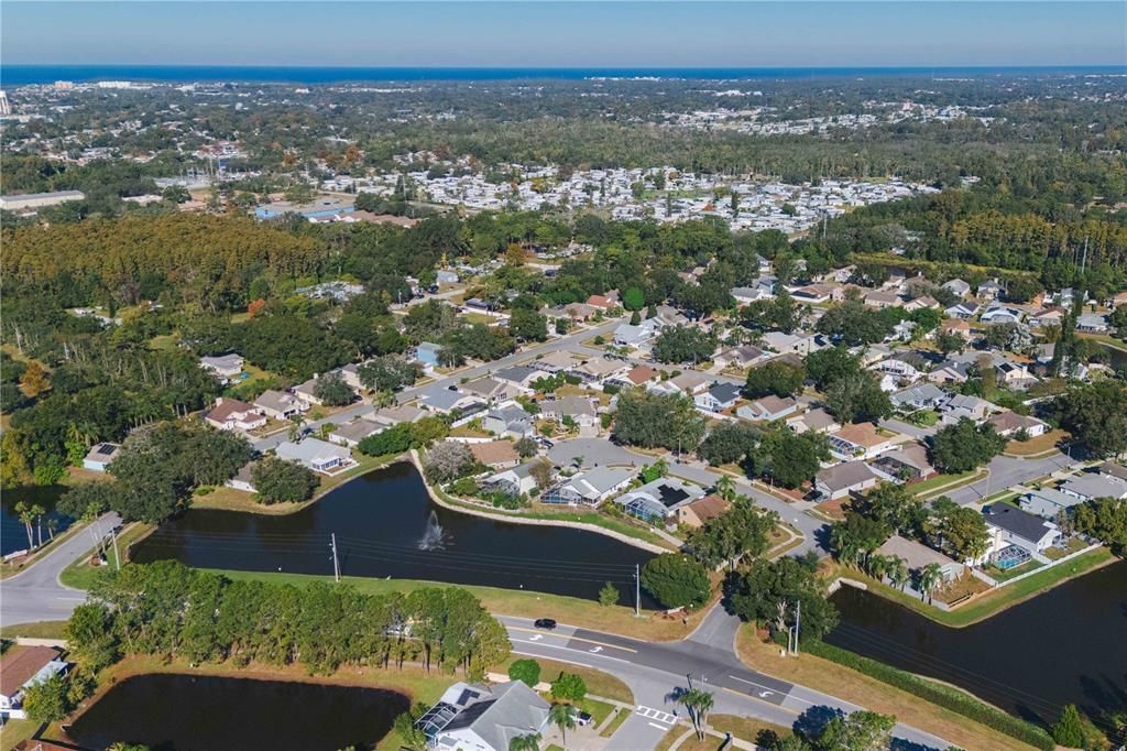 Под контрактом: $369,000 (3 спален, 2 ванн, 1468 Квадратных фут)