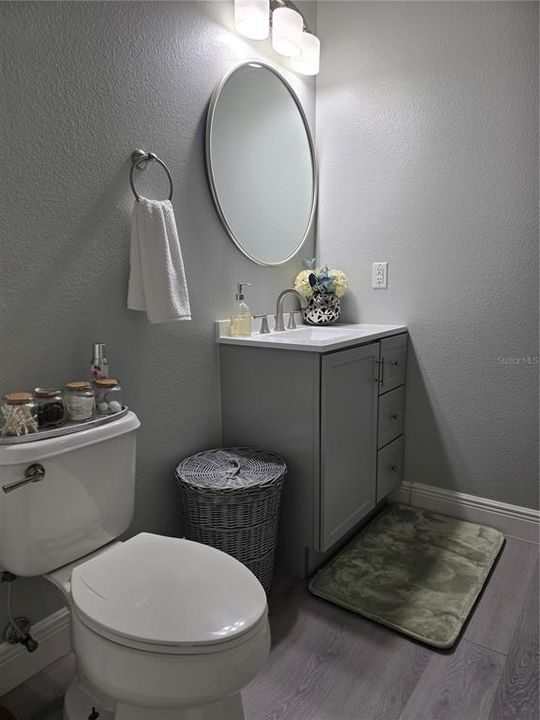 En Venta: $285,000 (3 camas, 3 baños, 1187 Pies cuadrados)