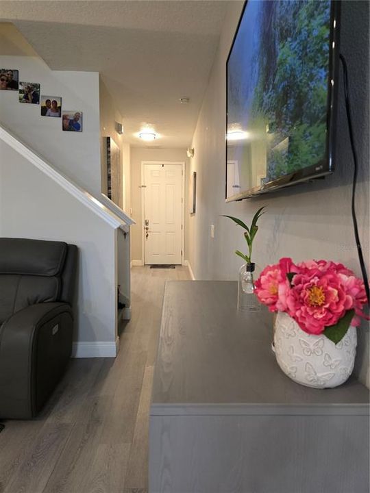 En Venta: $285,000 (3 camas, 3 baños, 1187 Pies cuadrados)