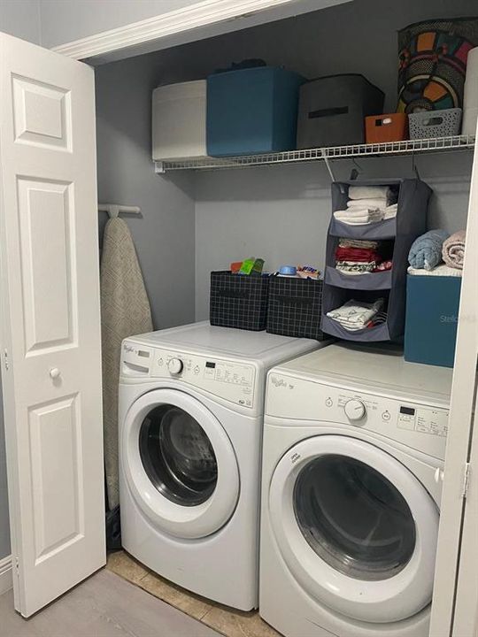 En Venta: $285,000 (3 camas, 3 baños, 1187 Pies cuadrados)