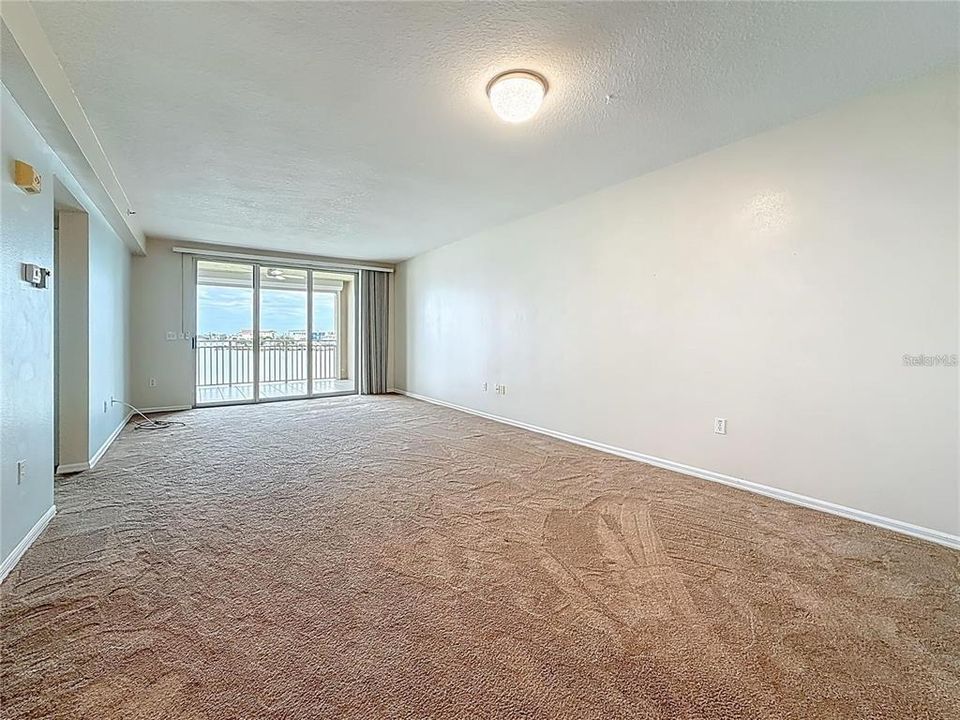 En Venta: $614,000 (2 camas, 2 baños, 1350 Pies cuadrados)