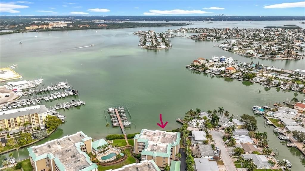 En Venta: $614,000 (2 camas, 2 baños, 1350 Pies cuadrados)