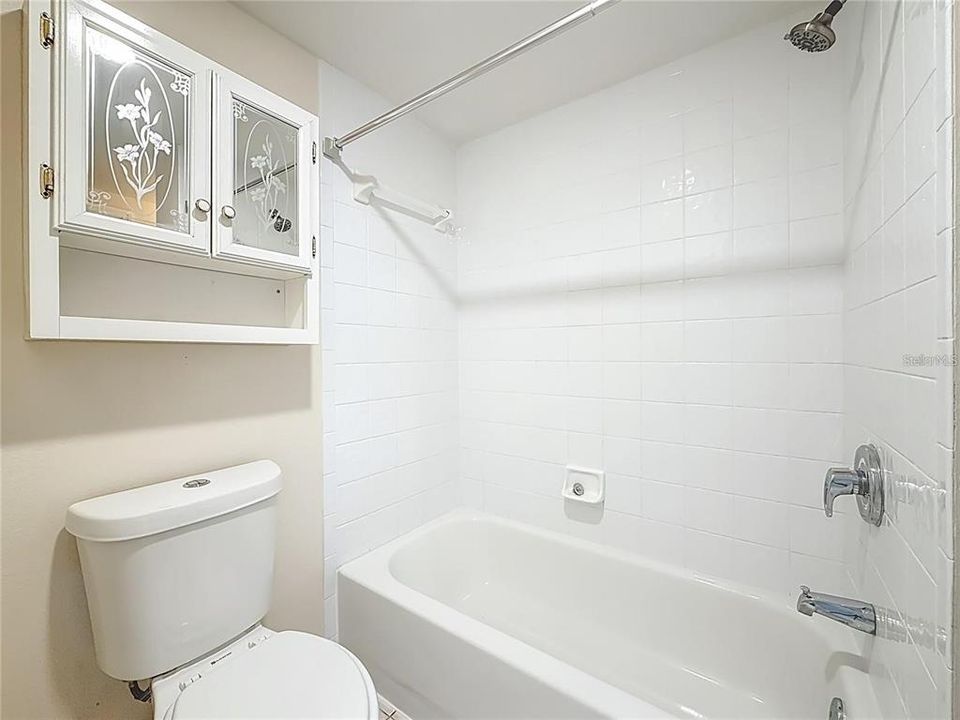 En Venta: $614,000 (2 camas, 2 baños, 1350 Pies cuadrados)