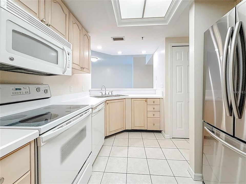 En Venta: $614,000 (2 camas, 2 baños, 1350 Pies cuadrados)