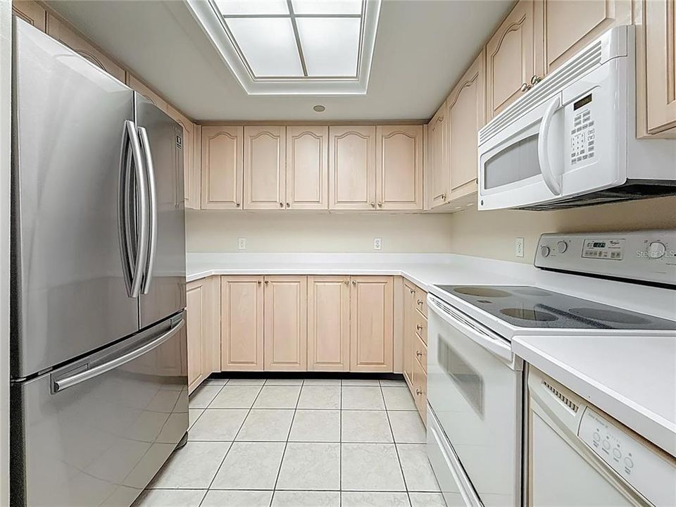 En Venta: $614,000 (2 camas, 2 baños, 1350 Pies cuadrados)