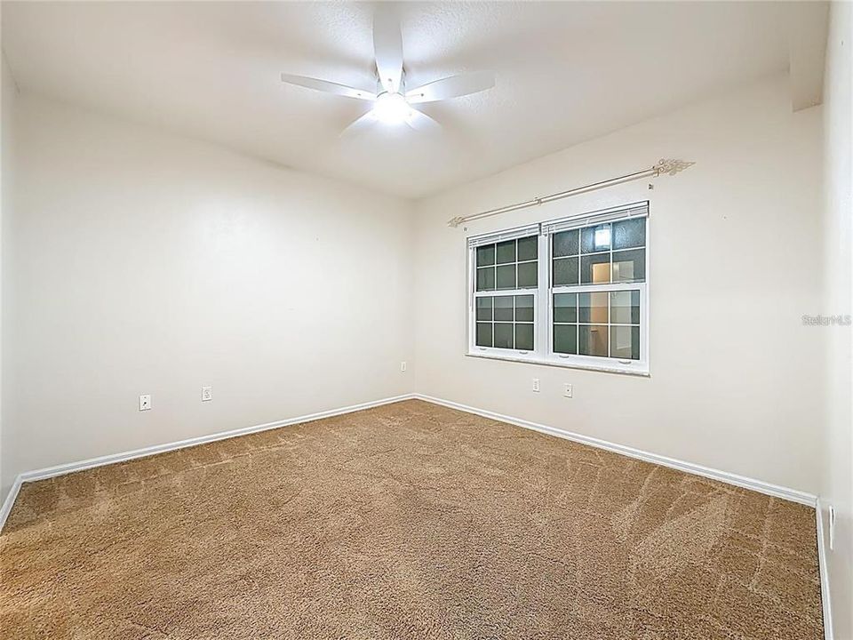 En Venta: $614,000 (2 camas, 2 baños, 1350 Pies cuadrados)