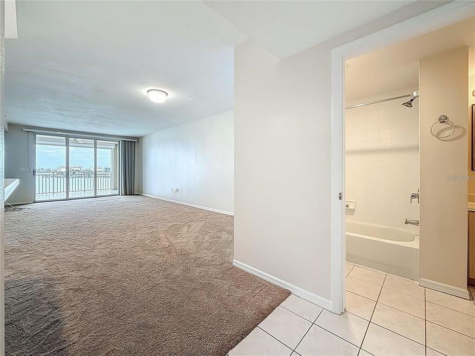 En Venta: $614,000 (2 camas, 2 baños, 1350 Pies cuadrados)