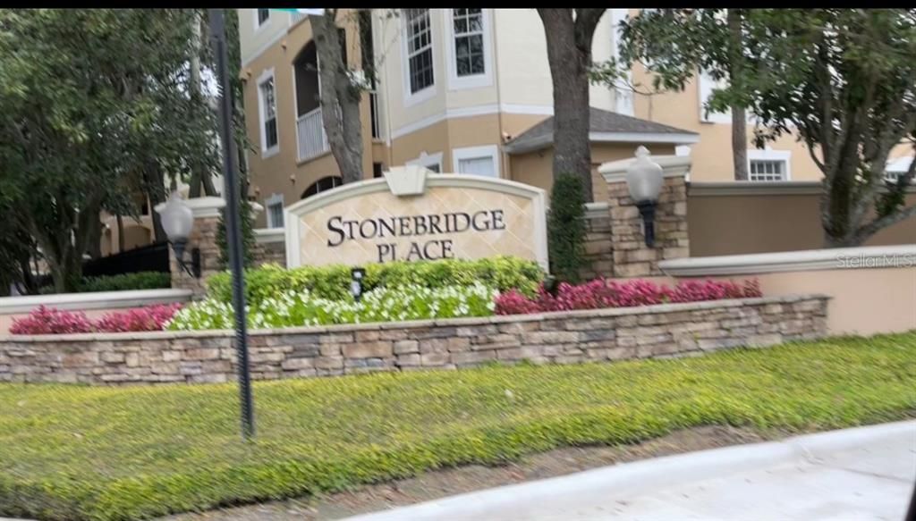 For Rent: $2,195 (3 beds, 2 baths, 1665 Square Feet)