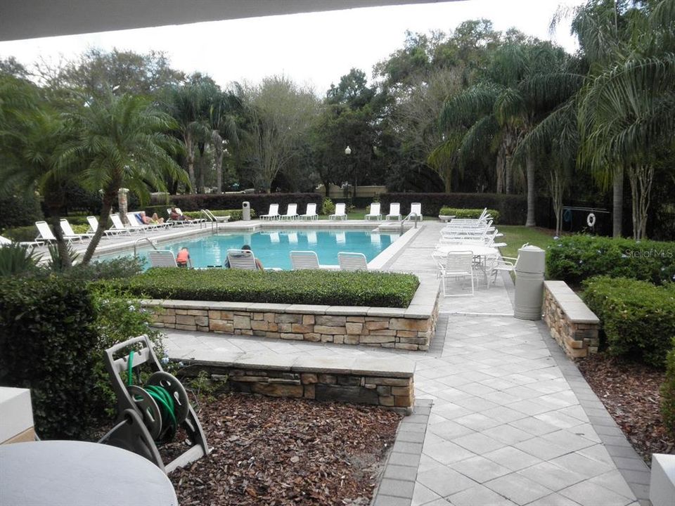 For Rent: $2,195 (3 beds, 2 baths, 1665 Square Feet)