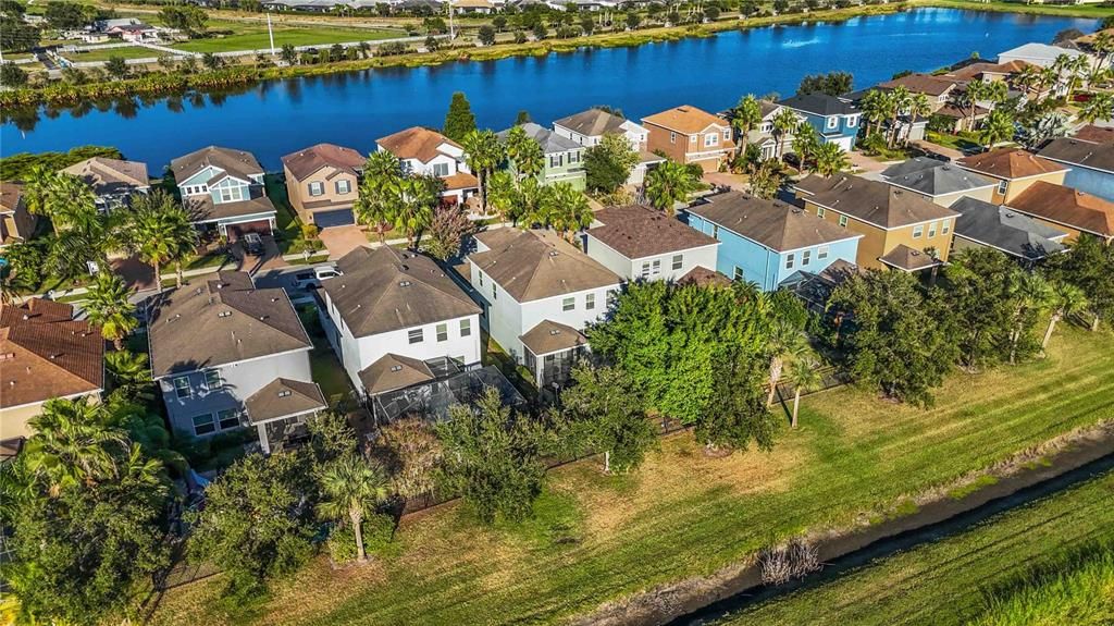 待售: $530,000 (5 贝兹, 2 浴室, 2359 平方英尺)