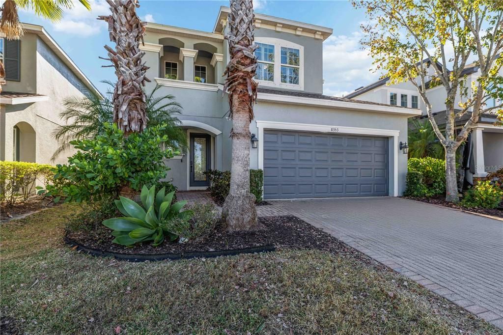 待售: $530,000 (5 贝兹, 2 浴室, 2359 平方英尺)