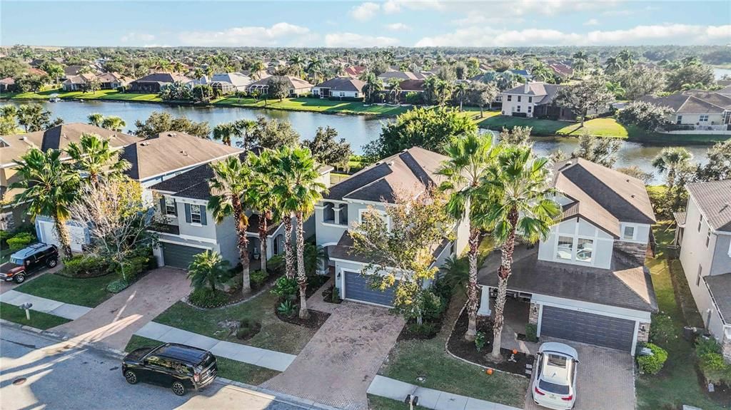 待售: $530,000 (5 贝兹, 2 浴室, 2359 平方英尺)