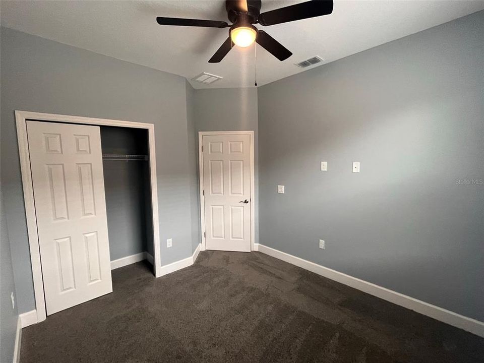 出租: $2,250 (3 贝兹, 2 浴室, 1709 平方英尺)