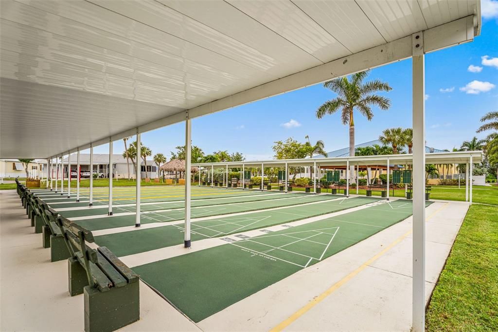 For Sale: $195,000 (2 beds, 2 baths, 1236 Square Feet)