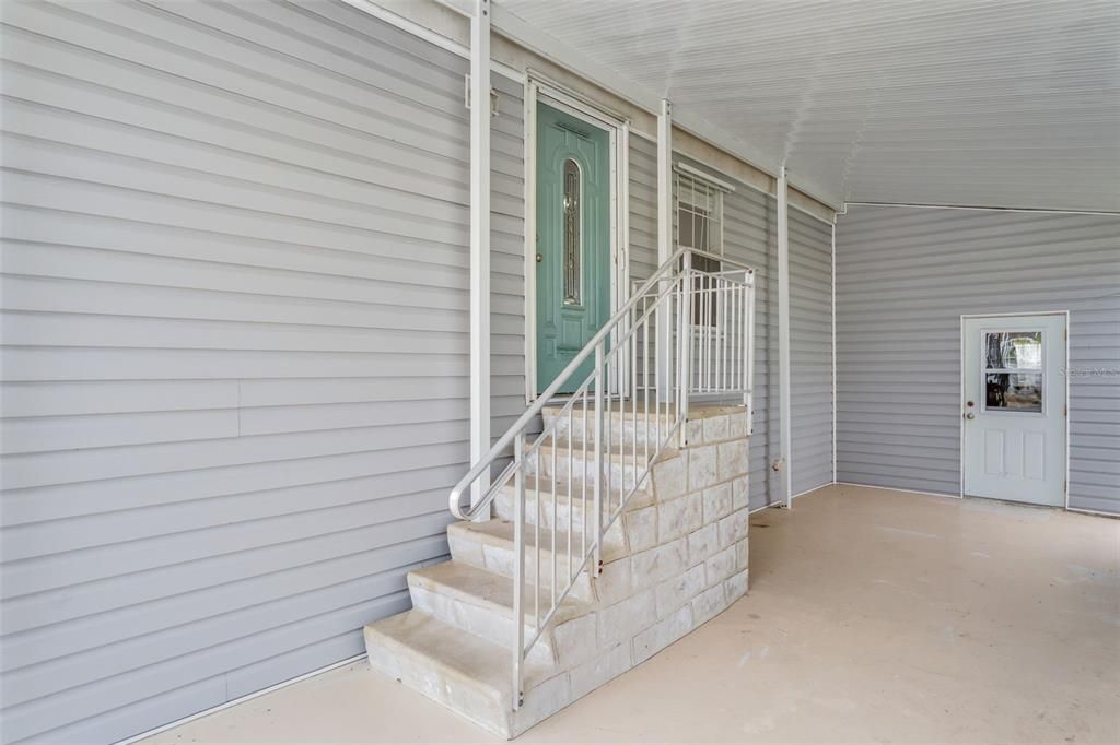 For Sale: $195,000 (2 beds, 2 baths, 1236 Square Feet)