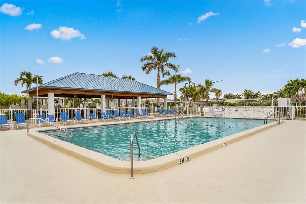 For Sale: $195,000 (2 beds, 2 baths, 1236 Square Feet)