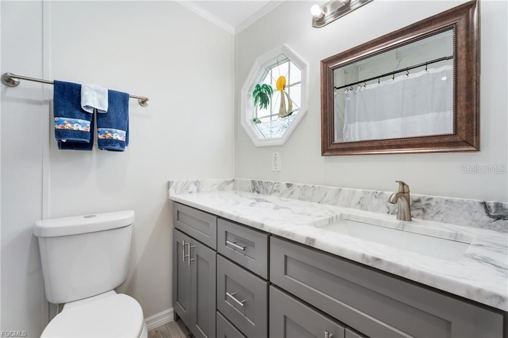 For Sale: $195,000 (2 beds, 2 baths, 1236 Square Feet)