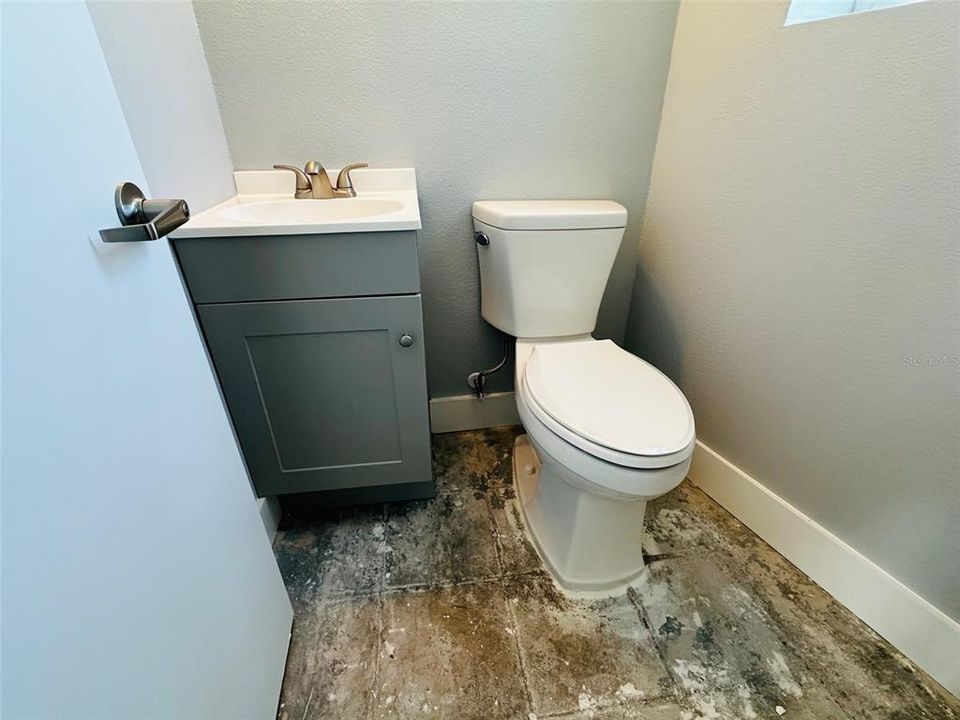 待售: $60,000 (0 贝兹, 0 浴室, 0 平方英尺)