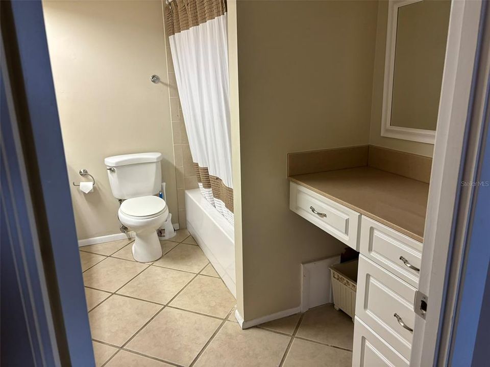 待售: $674,900 (2 贝兹, 2 浴室, 1139 平方英尺)