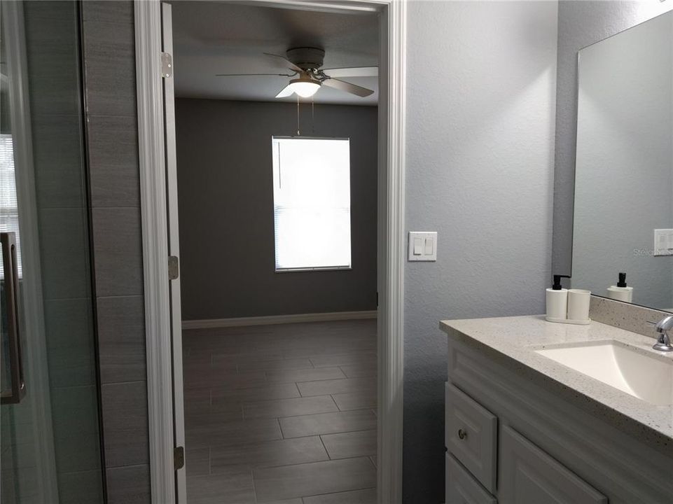 For Sale: $259,000 (3 beds, 2 baths, 1249 Square Feet)