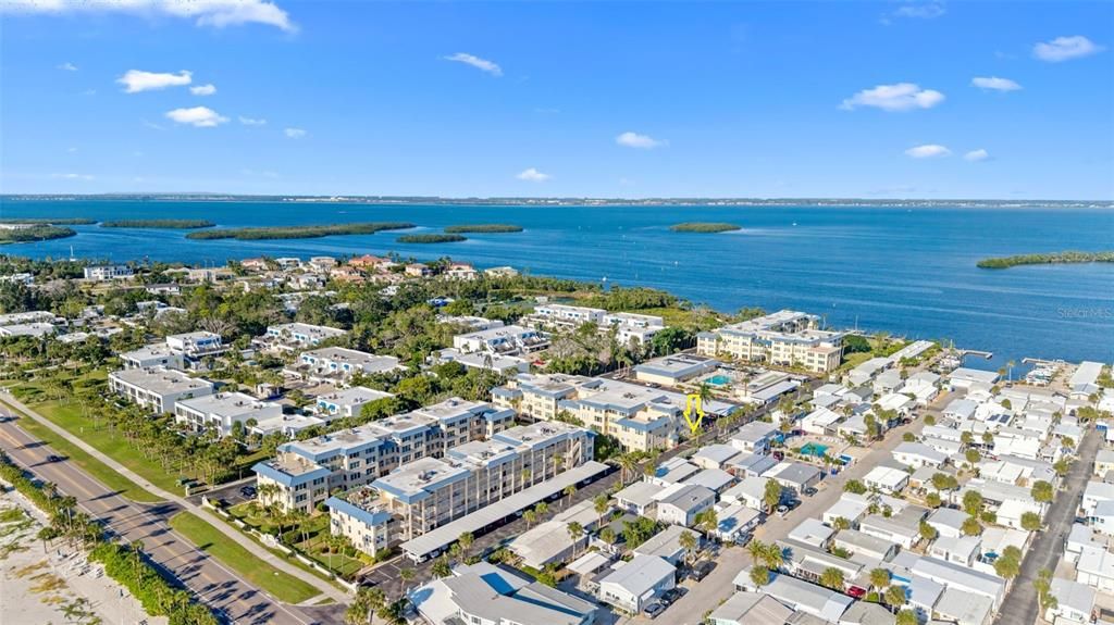 En Venta: $315,000 (2 camas, 2 baños, 1027 Pies cuadrados)