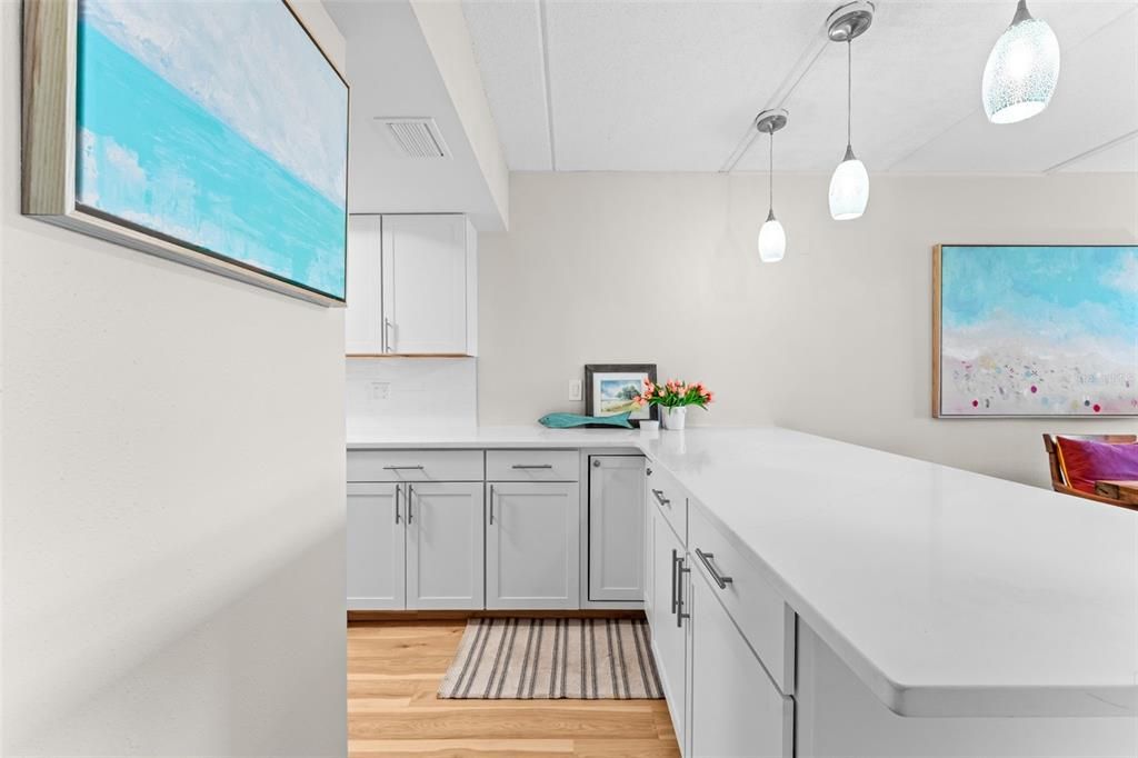 En Venta: $315,000 (2 camas, 2 baños, 1027 Pies cuadrados)