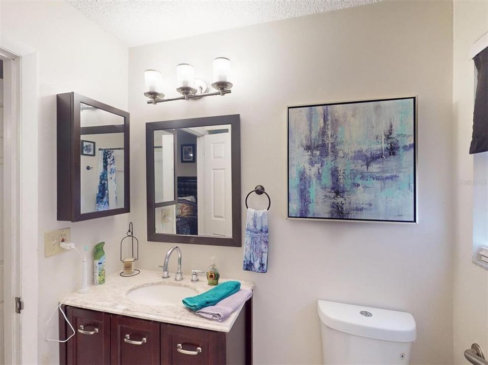 Activo con contrato: $214,900 (3 camas, 2 baños, 1282 Pies cuadrados)