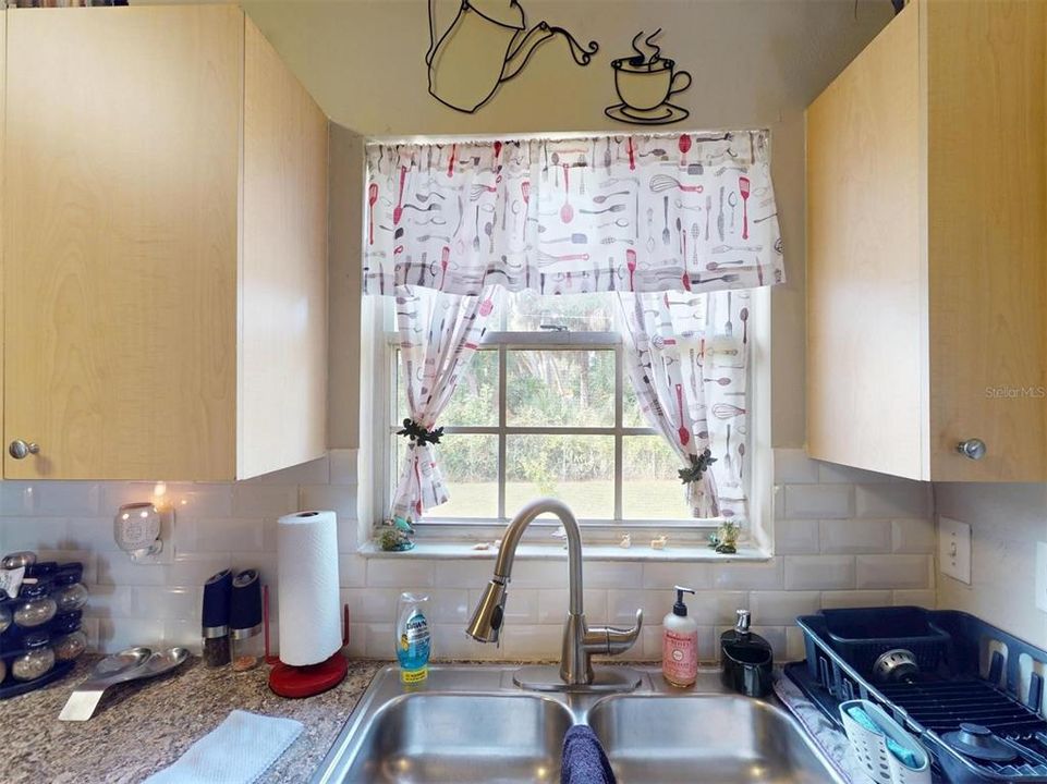 Activo con contrato: $214,900 (3 camas, 2 baños, 1282 Pies cuadrados)