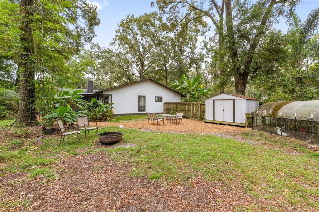 Active With Contract: $299,900 (3 beds, 2 baths, 1666 Square Feet)