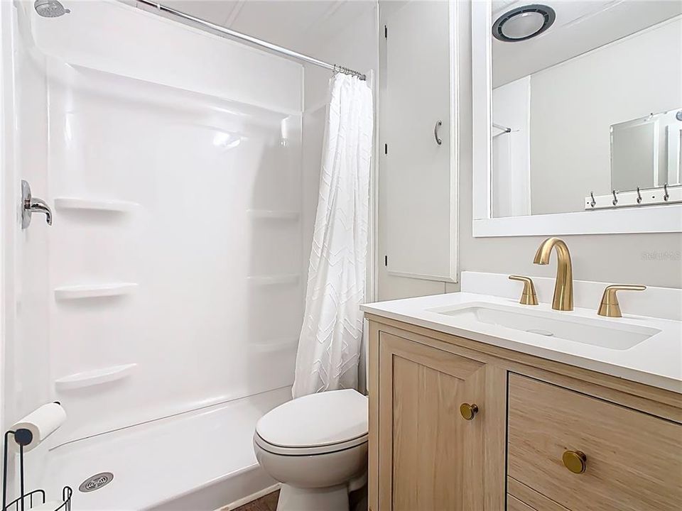 For Sale: $95,000 (1 beds, 1 baths, 408 Square Feet)