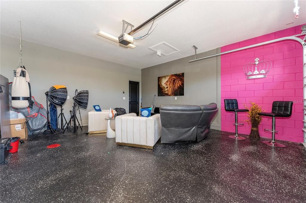 На продажу: $434,900 (4 спален, 2 ванн, 1901 Квадратных фут)