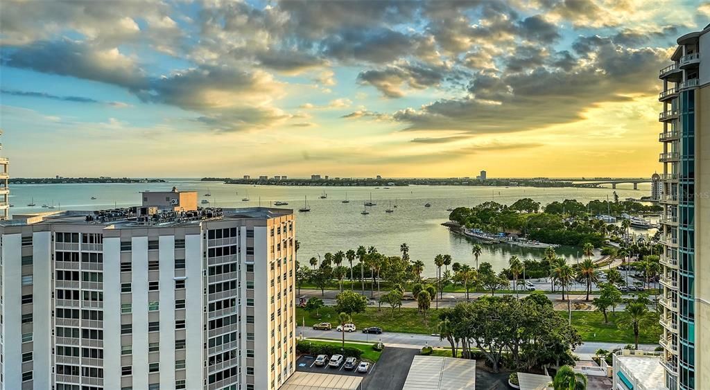 For Sale: $2,995,000 (3 beds, 3 baths, 3172 Square Feet)