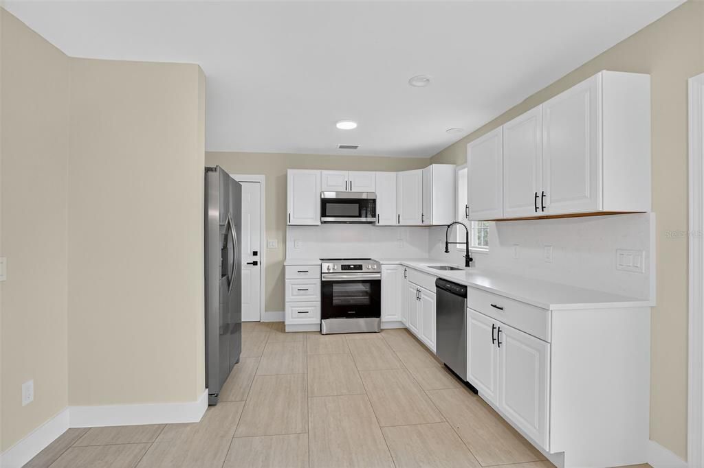 For Sale: $284,700 (3 beds, 2 baths, 2608 Square Feet)