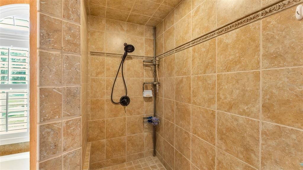 待售: $740,000 (4 贝兹, 4 浴室, 2961 平方英尺)