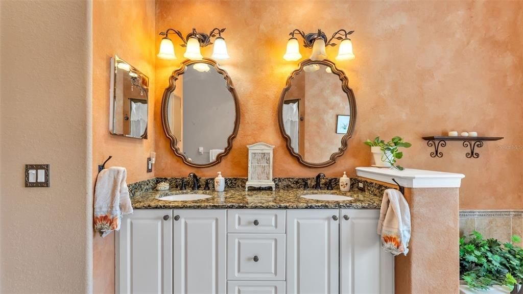 待售: $740,000 (4 贝兹, 4 浴室, 2961 平方英尺)