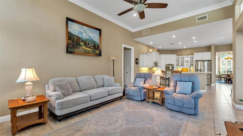 待售: $740,000 (4 贝兹, 4 浴室, 2961 平方英尺)