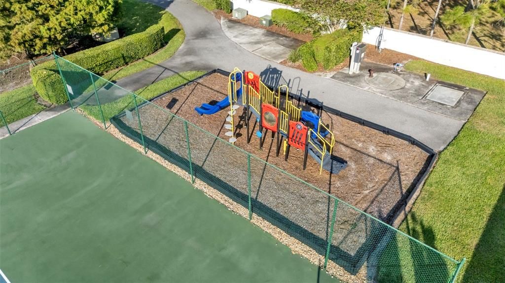 待售: $740,000 (4 贝兹, 4 浴室, 2961 平方英尺)