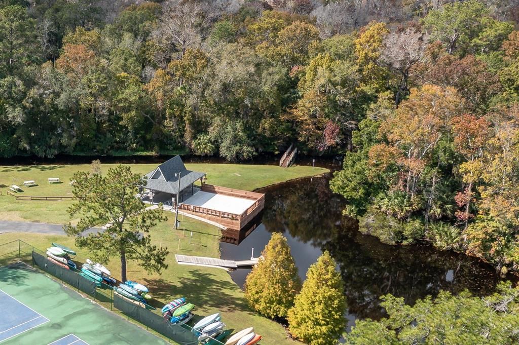 待售: $575,000 (4 贝兹, 2 浴室, 2060 平方英尺)